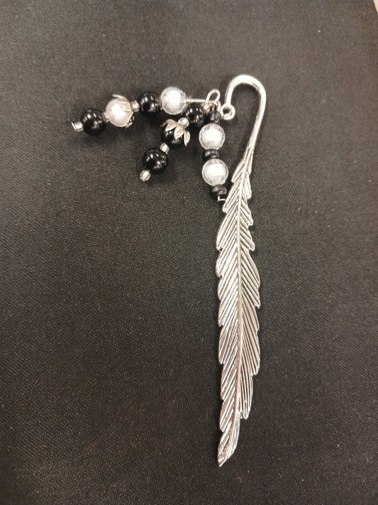 Ebony & Ivory Leaf Bookmark - Ko Sedibeng Designs - Bookmarks